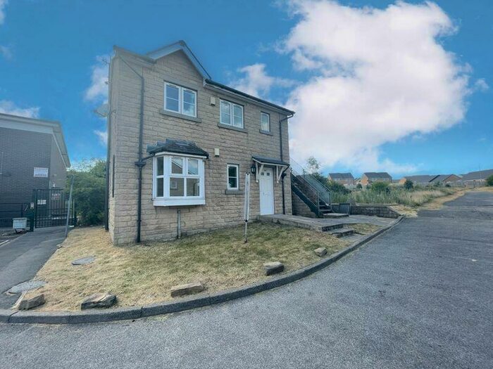 1 Bedroom Flat To Rent In Keighley Close, Halifax, HX2