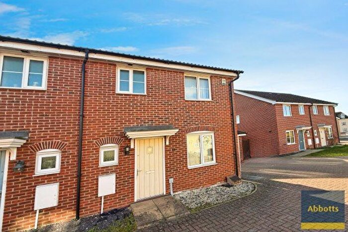 3 Bedroom Property To Rent In Rosehip Avenue, Bury St. Edmunds, IP28