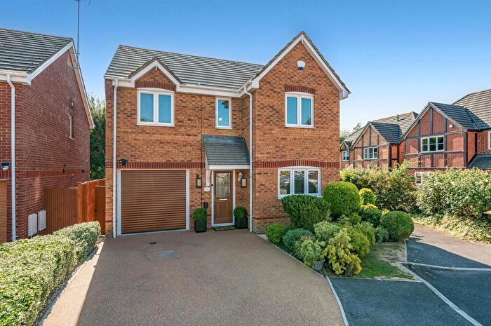 4 Bedroom Detached House For Sale In Cole Close, Andover, SP10