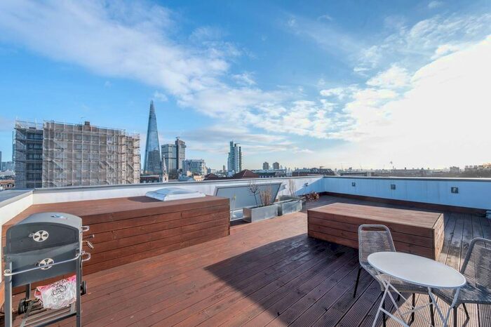 3 Bedroom Flat For Sale In Borough High Street, Borough, London, SE1