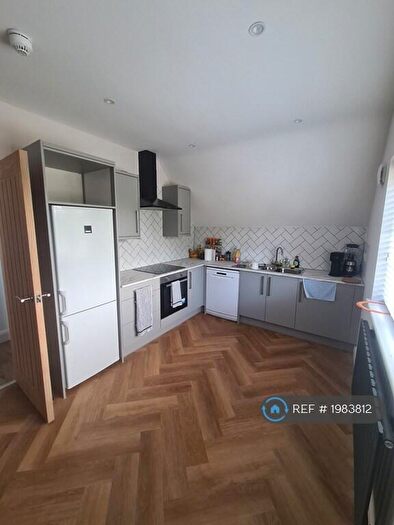 4 Bedroom Flat To Rent In Congresbury, Bristol, BS49