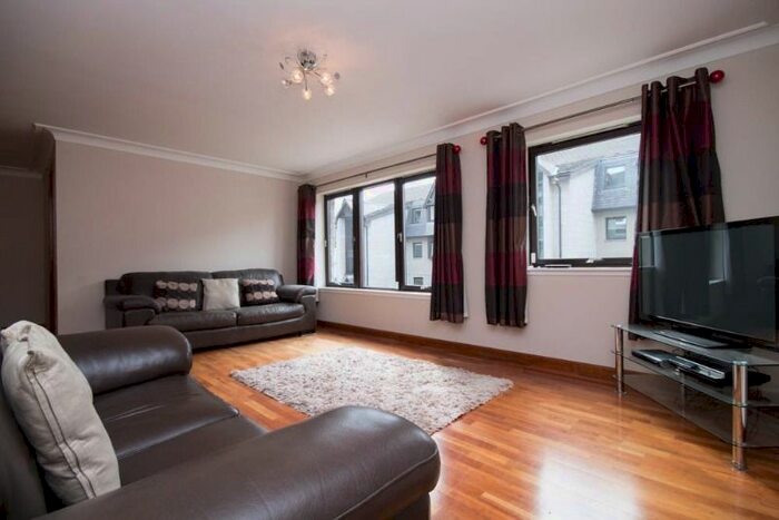 2 Bedroom Flat To Rent In Albert Den, Albert Place, West End, Aberdeen, AB25