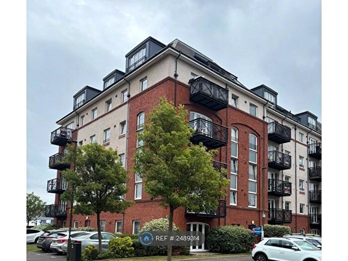 2 Bedroom Flat To Rent In Appin Street, Edinburgh, EH14