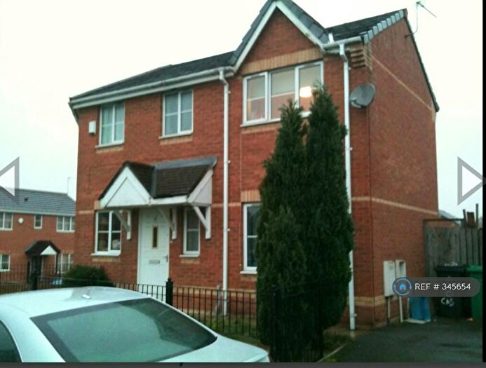 3 Bedroom Semi-Detached House To Rent In Cascade Drive, Manchester, M7