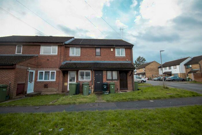 1 Bedroom Flat To Rent In Overbrook Road, Hardwicke, GL2
