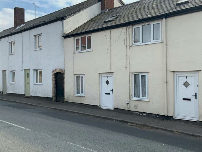 1 Bedroom Terraced House To Rent In London Road, Rhyl, LL18