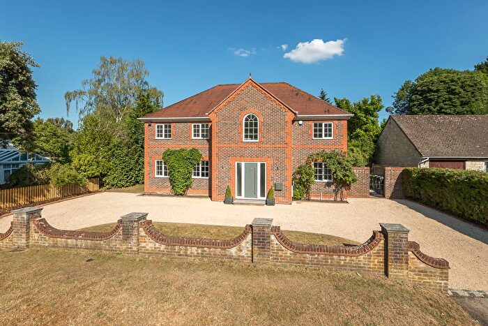 5 Bedroom Detached House For Sale In Bagley Wood Road, Oxford, OX1