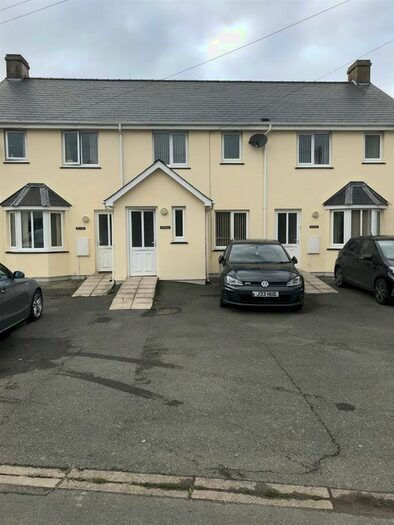 2 Bedroom Terraced House To Rent In Tiers Cross, Haverfordwest, SA62