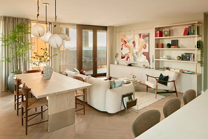 3 Bedroom Flat For Sale In Triptych, Bankside, SE1