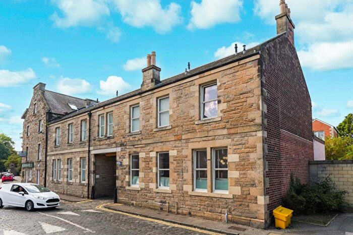 2 Bedroom End Of Terrace House For Sale In Elbe Street, Leith, Edinburgh, EH6