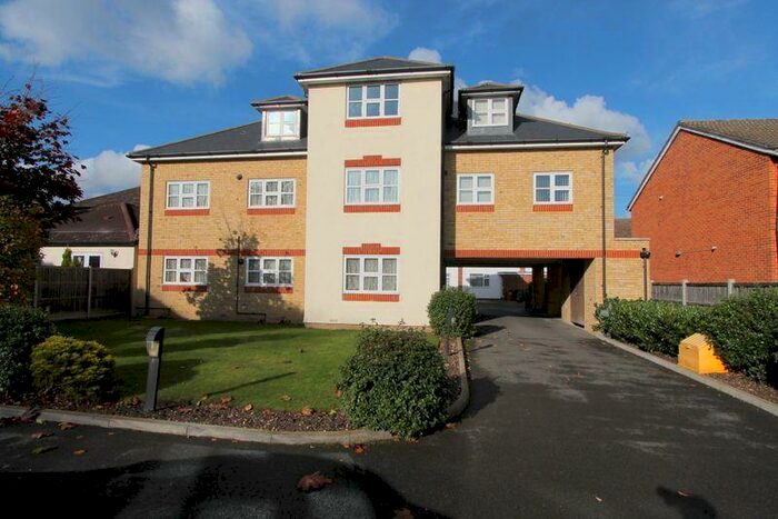 1 Bedroom Flat To Rent In Foundry Court, Carshalton, SM5