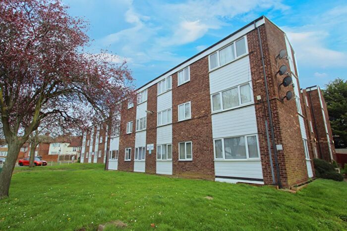 2 Bedroom Flat To Rent In Charles Crescent, Harrow, HA1