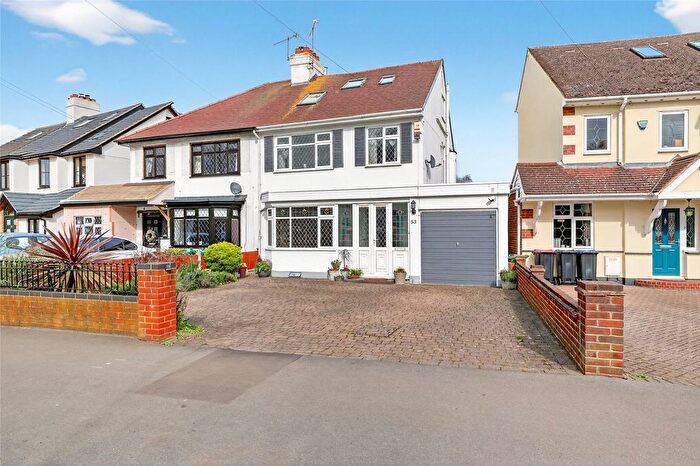 4 Bedroom Semi Detached House For Sale In The Fairway, Leigh-On-Sea, Essex, SS9
