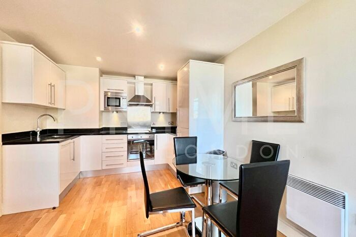 2 Bedroom Flat To Rent In Romney House, Marsham Street, Westminster, SW1P