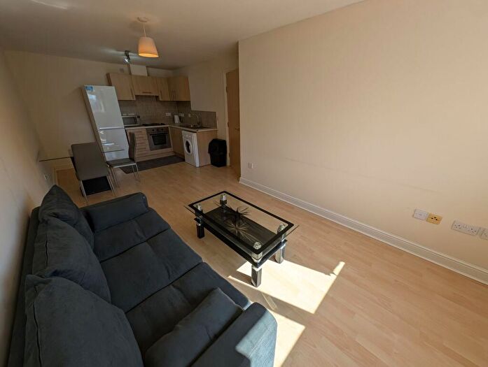 2 Bedroom Apartment To Rent In The Gallery, Moss Lane East, M14
