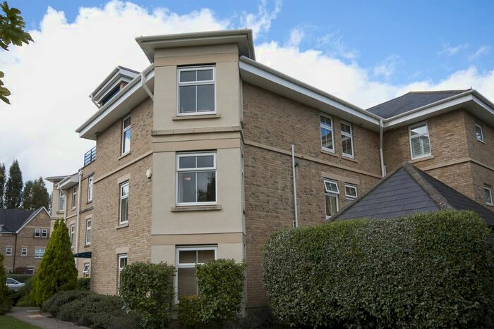 2 Bedroom Flat To Rent In Stone Meadow, Oxford, OX2