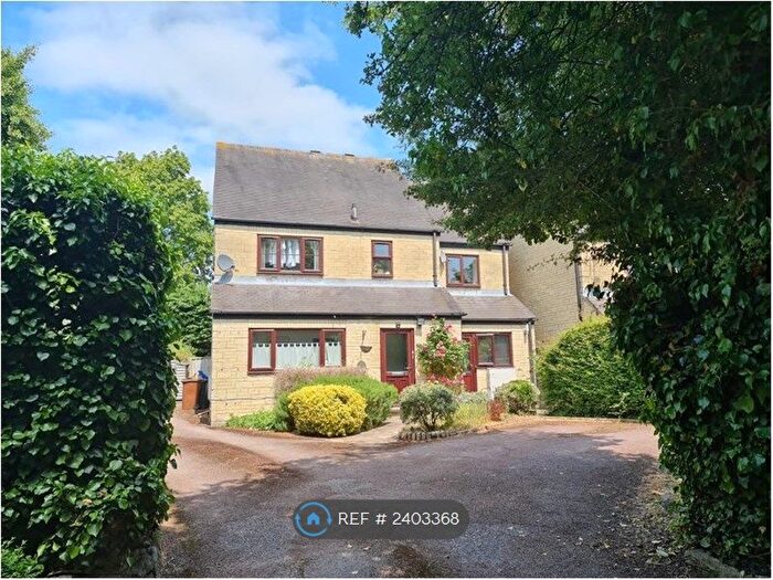 1 Bedroom Flat To Rent In Lyne Road, Kidlington, OX5