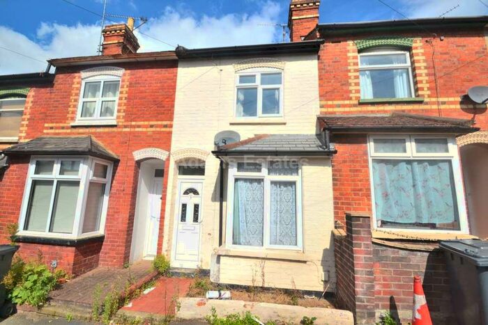 2 Bedroom Terraced House To Rent In Clarendon Road, Reading, RG6