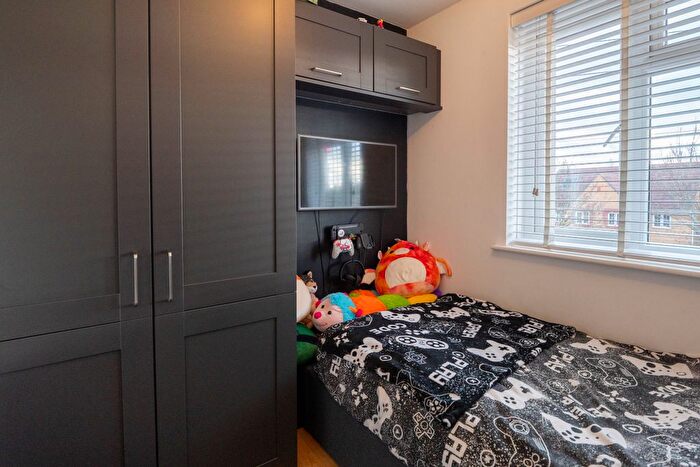 3 Bedroom Terraced House For Sale In Jubilee Avenue, Portsmouth, PO6