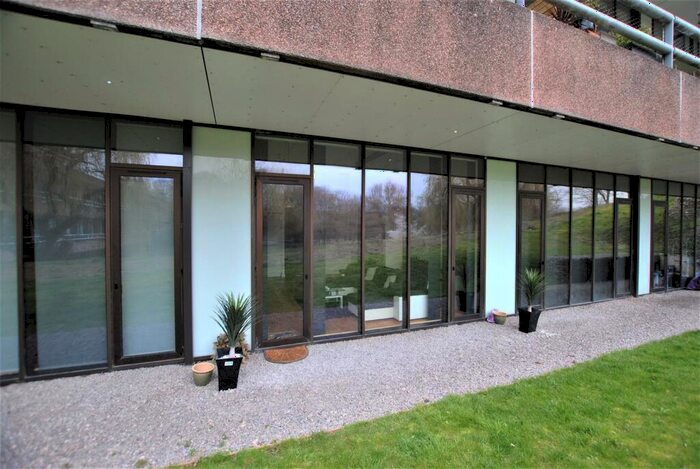 1 Bedroom Flat To Rent In Lake Shore Drive, Croxs Bottom, Bristol, BS13