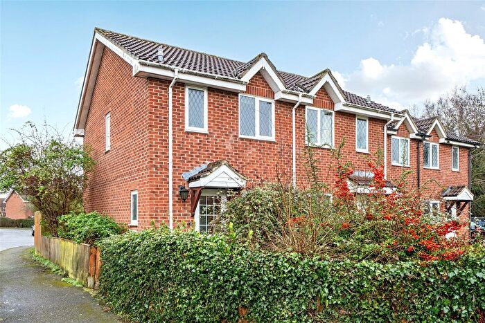 2 Bedroom End Terrace House For Sale In Bushy Close, Oxford, Oxfordshire, OX2