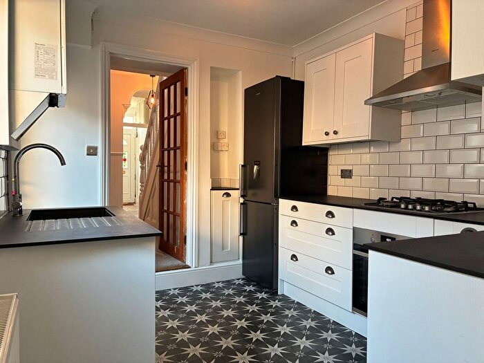 3 Bedroom Terraced House To Rent In Western Valley Road, Rogerstone, NP10
