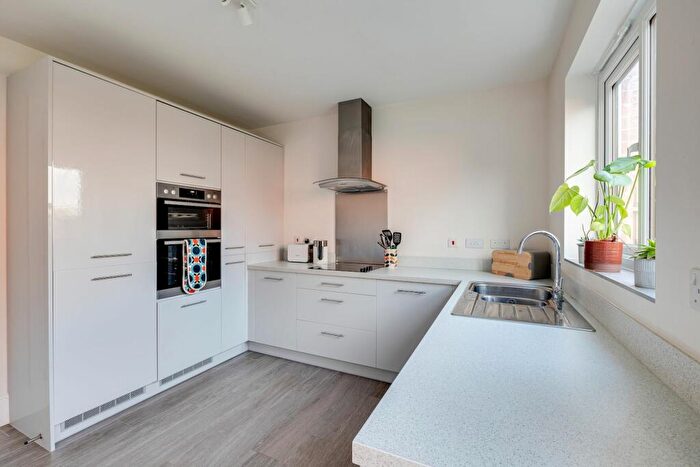 4 Bedroom Detached House For Sale In Old Meadow Drive, Backford, CH1