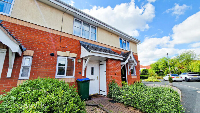 2 Bedroom House To Rent In Kererwin Close, Cradley Heath, B64