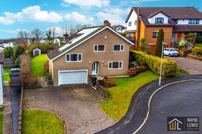 5 Bedroom Detached House For Sale In Pen Y Waun, Pentyrch, Cardiff, CF15