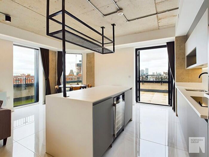 2 Bedroom Apartment To Rent In Apt . :: One Silk Street, M4