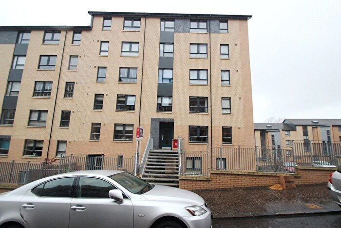 1 Bedroom Flat To Rent In Oban Drive, Glasgow, G20