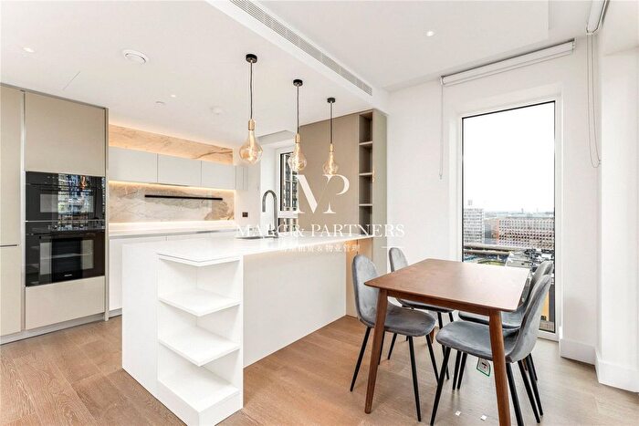 2 Bedroom Flat To Rent In Cassini Apartments, White City Living, Cascade Way, London, W12