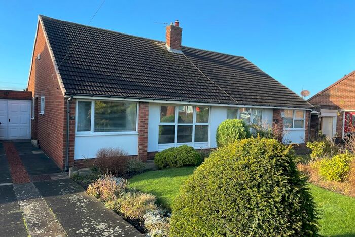 2 Bedroom Bungalow To Rent In Swinhoe Gardens, Wideopen, Newcastle Upon Tyne, Tyne And Wear, NE13