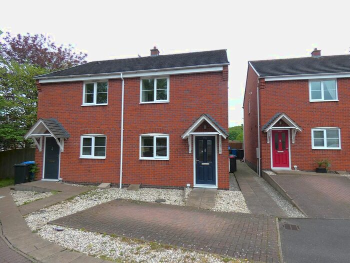 2 Bedroom Semi-Detached House To Rent In Tinkers Green Road, Wilnecote, Tamworth, B77