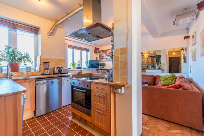 1 Bedroom Flat To Rent In Stoke Newington Church Street, Stoke Newington, London, N16