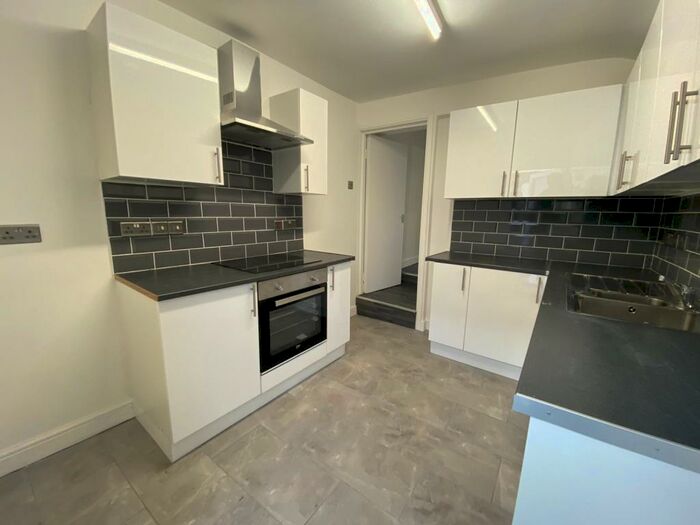 1 Bedroom Flat To Rent In Central Swindon, SN1