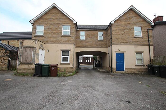 1 Bedroom Flat To Rent In Ashfield, Bradford, BD4