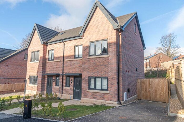 4 Bedroom Semi-Detached House For Sale In Jonathan Grange Close, Mossley, OL5