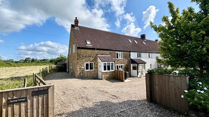 1 Bedroom End Of Terrace House For Sale In Horton Cross, Ilminster, Somerset, TA19