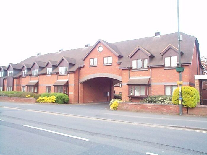 3 Bedroom Apartment To Rent In Worcester Road, Hagley, Stourbridge, DY9
