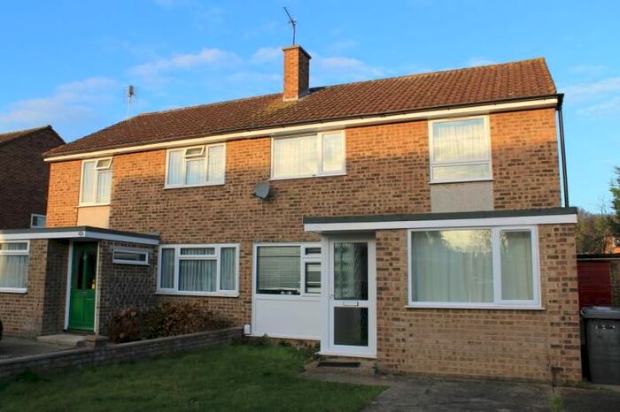 5 Bedroom Semi-Detached House To Rent In Nobles Way, Egham, Surrey, TW20