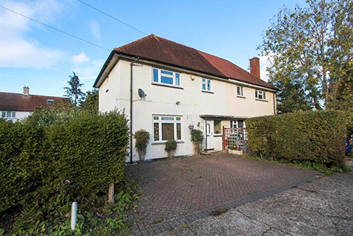 3 Bedroom Semi-Detached House For Sale In Meller Close, Beddington, CR0