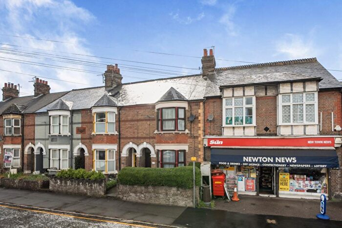 3 Bedroom Terraced House For Sale In Chesham, Buckinghamshire, HP5