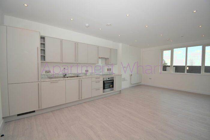 1 Bedroom Flat To Rent In -Bedroom Apartment, Fielders Quarter, Barking, IG11