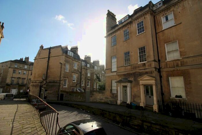 1 Bedroom Apartment To Rent In Brunswick Place, Bath, BA1