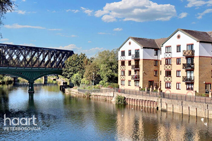 2 Bedroom Flat For Sale In Admiral House, Peterborough, PE1