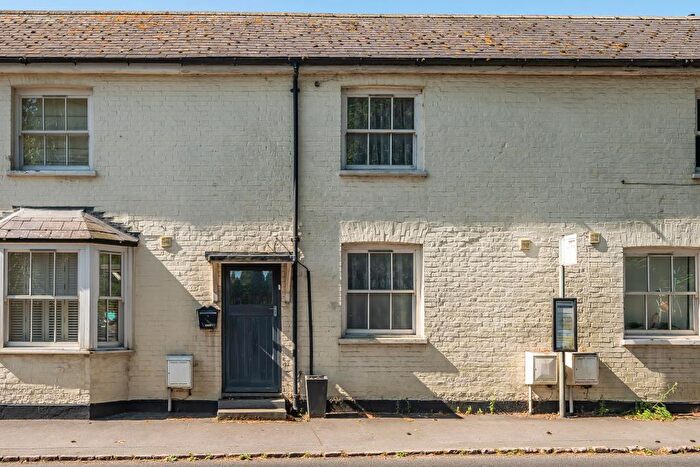 2 Bedroom Cottage To Rent In Long Crendon, Buckinghamshire, HP18