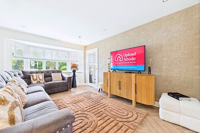 4 Bedroom Detached House For Sale In Gilchrist Way, Wishaw, ML2