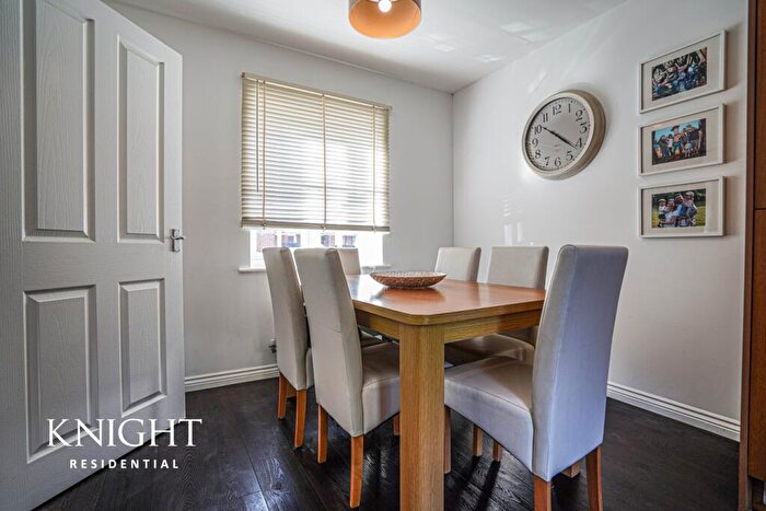 3 Bedroom Town House For Sale In Axial Drive, Colchester, CO4