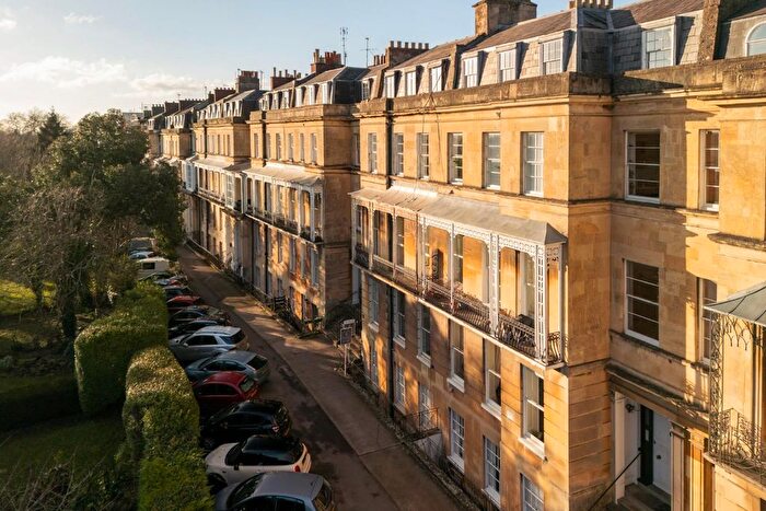 2 Bedroom Flat For Sale In Lansdown Place, Cheltenham, GL50
